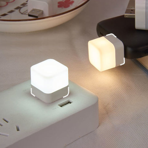 USB small night light LED